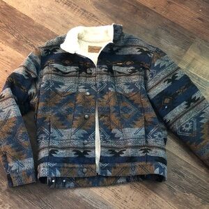 Wrangler Men’s  Aztec Jacket with Sherpa Lining